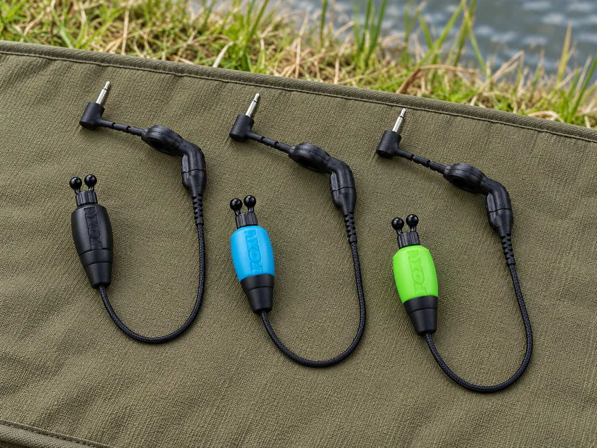 FOX Dinky Halo Bobbins am Wasser