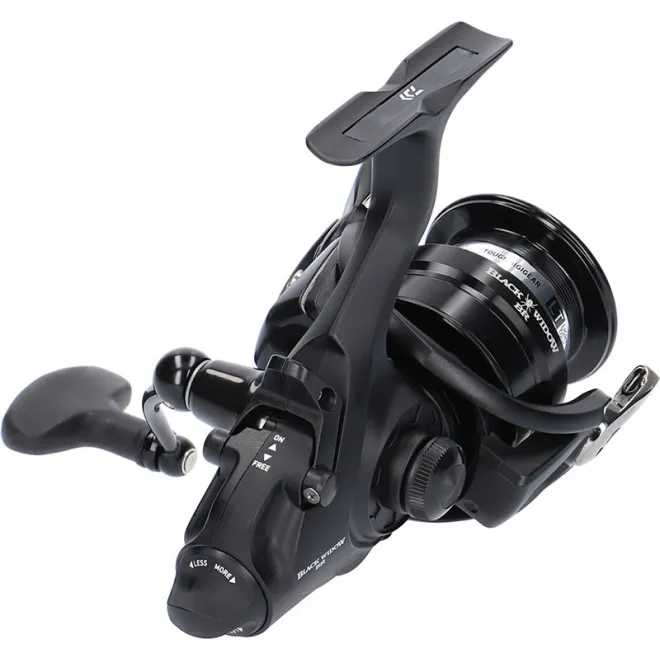DAIWA Black Widow 19 BR LT 2500