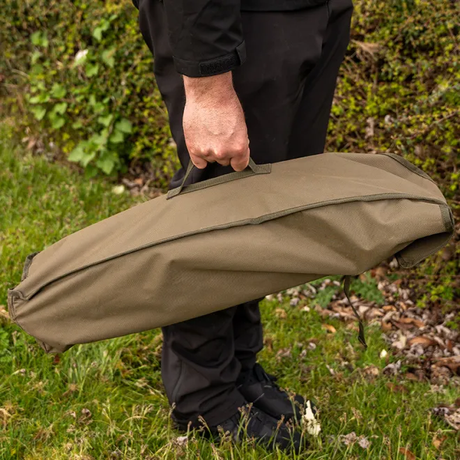 Avid Carp Revolve Low Chair