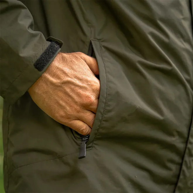 Avid Carp Revolve Waterproof Suit M