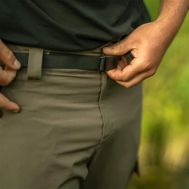 Avid Carp Technical Combats M