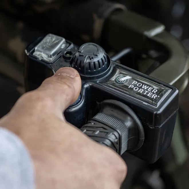 Carp Porter Glider Power Porter Dark Kamo inkl. Batterie und Ladegerät