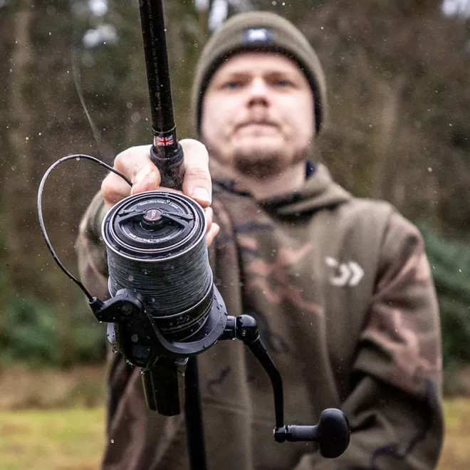 DAIWA 23 Emblem 45 SCW QD