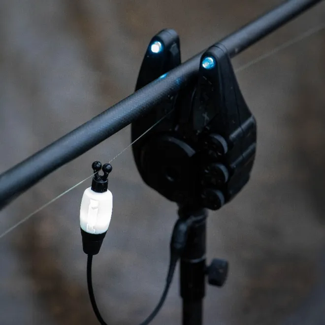 FOX Black Label Dinky Halo Bobbin White