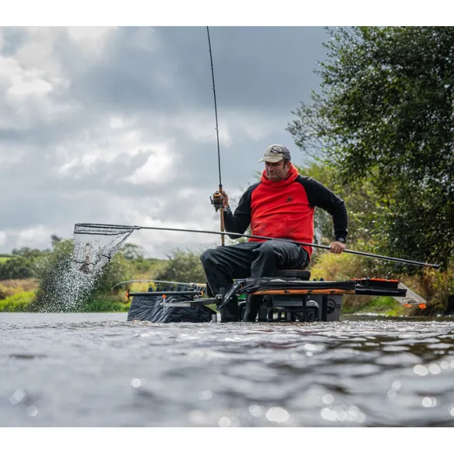 Guru Aventus 2,7m F1 Landing Net Handle