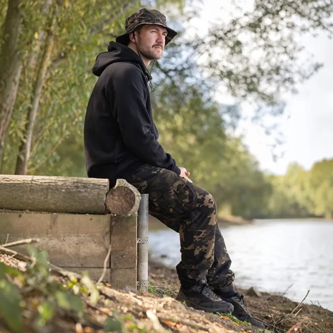 Korda Polar Kombats Dark Kamo M