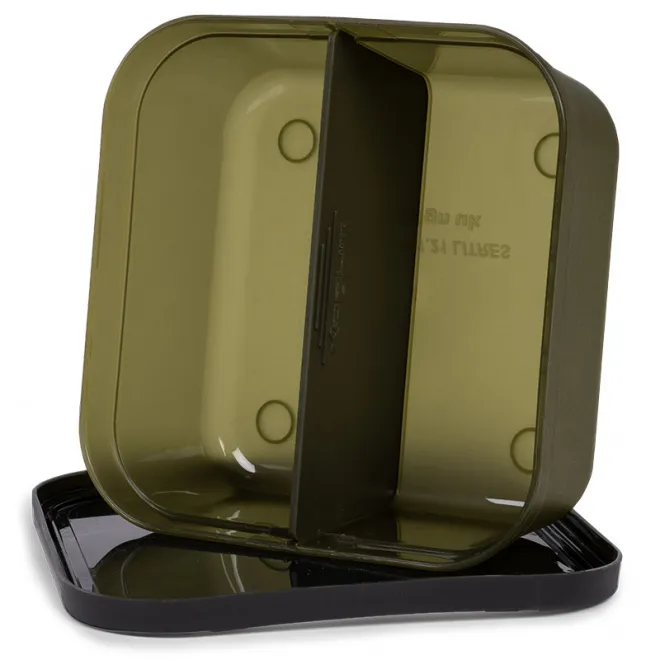 Korum Divided Bait Tub 2 pt/1,13 L
