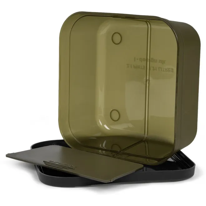 Korum Divided Bait Tub 2 pt/1,13 L