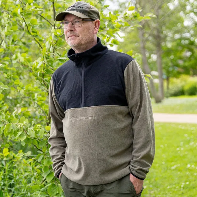 Korum Embossed Microfleece M