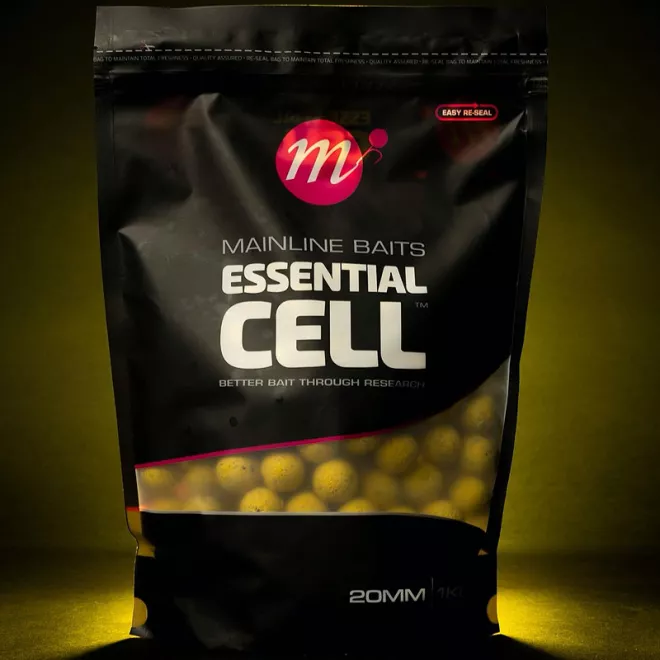Mainline Baits Shelf Life Boilies Essential Cell 15 mm 1 kg