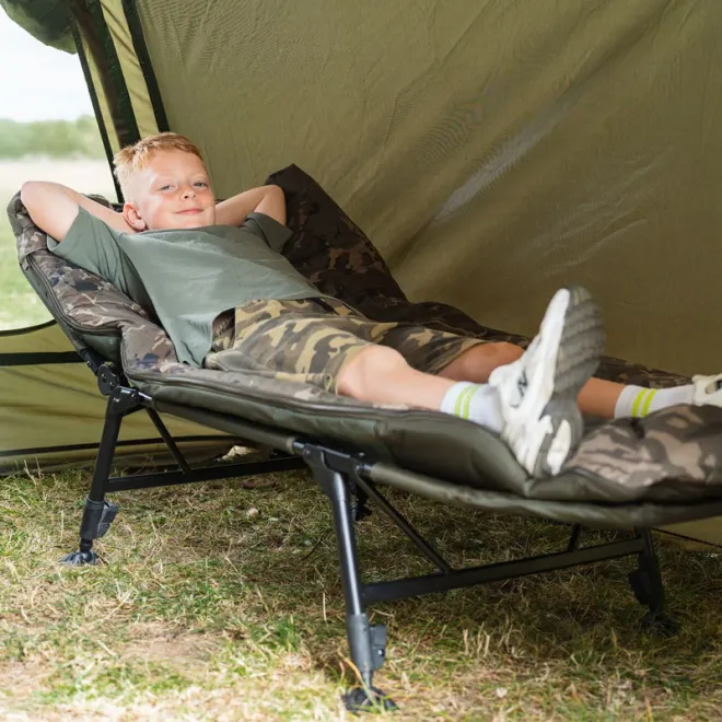 Nash Indulgence 4 Leg Junior Sleep System Camo