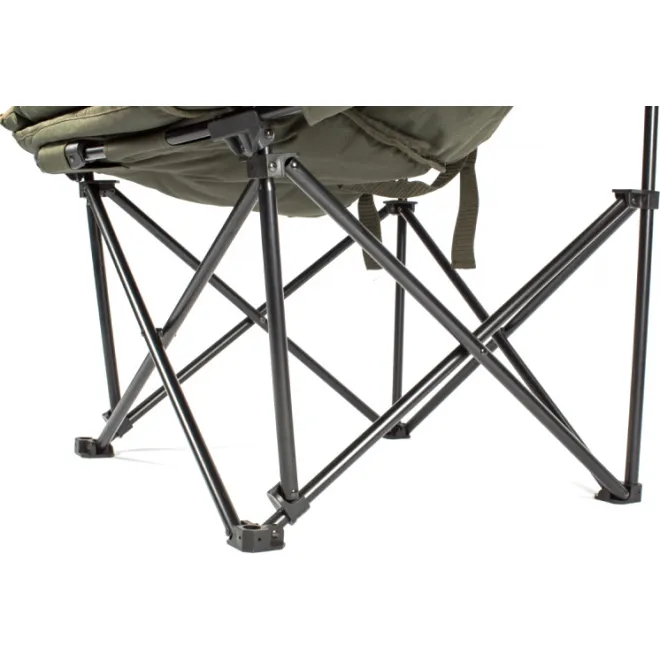 Nash Indulgende Moon Chair