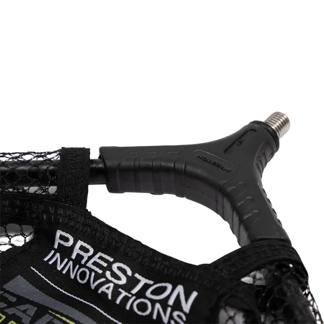 Preston Carbon Free Flow Landing Net 16 Inch