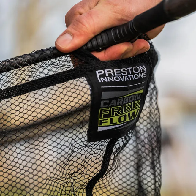 Preston Carbon Free Flow Landing Net 16 Inch