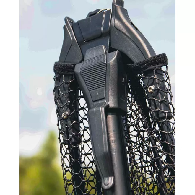 FOX Rage Warrior Net 60 cm 2,1 m Rubber Mesh