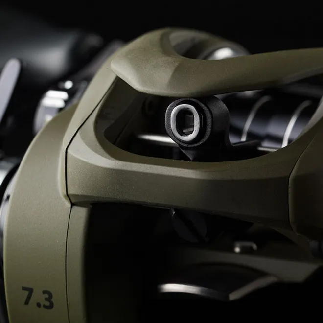 Savage Gear SG8 250 BC LH 6,6:1