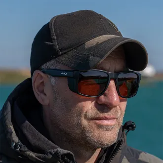 Avid Carp SeeThru Blinker Polarised Sunglasses Brown Lens